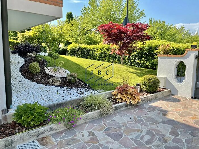 Casa con 5 locali in vendita in Via PSepulcri, Eraclea