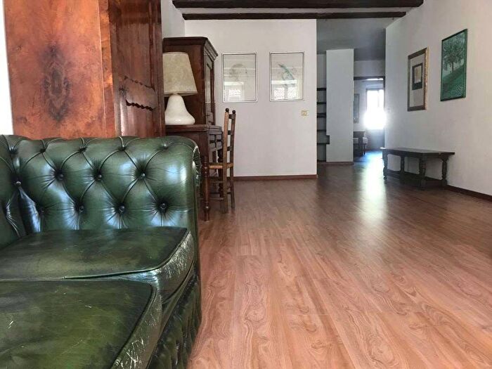 Appartamento con 6 locali in affitto in Centro Storico, Trento