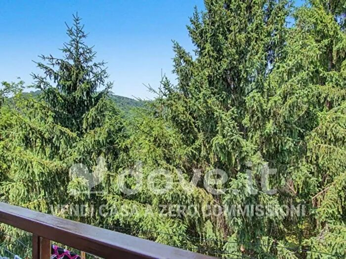 Appartamento trilocale in vendita in Via Ponchia, Bergamo