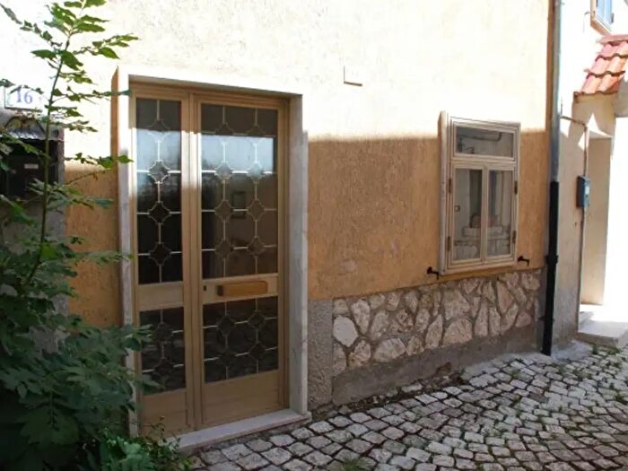 Casa quadrilocale in vendita in Via Firenze, Roccaraso