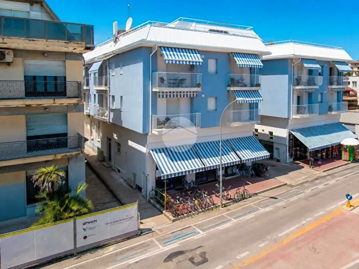 Appartamento trilocale in vendita in Via San Giacomo, San Benedetto Del Tronto