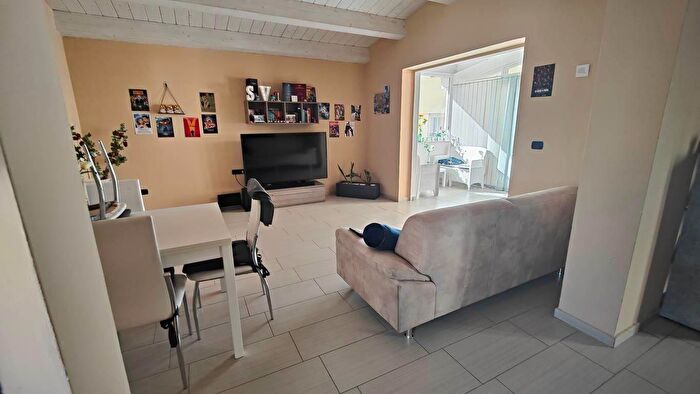 Appartamento trilocale in vendita in Cosenza