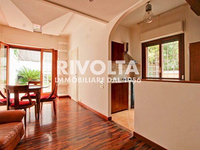 Appartamento bilocale in affitto in Via Bartolomeo Gosio, Fleming, Roma