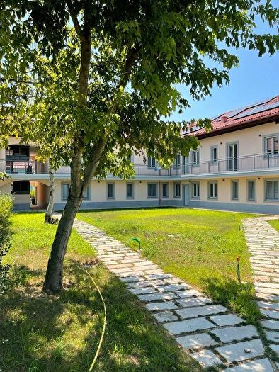 Appartamento trilocale in vendita in Cascina Silva Melegnano, Melegnano