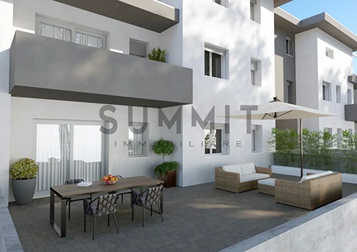 Appartamento quadrilocale in vendita in Via dei Nogarola, Schio