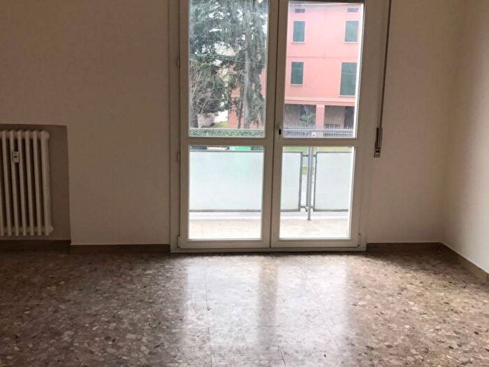 Appartamento trilocale in affitto in Via Battindarno, Santa Viola, Bologna