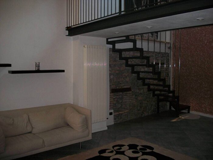 Appartamento trilocale in affitto in Strada Montanara, Campus Gaione, Parma