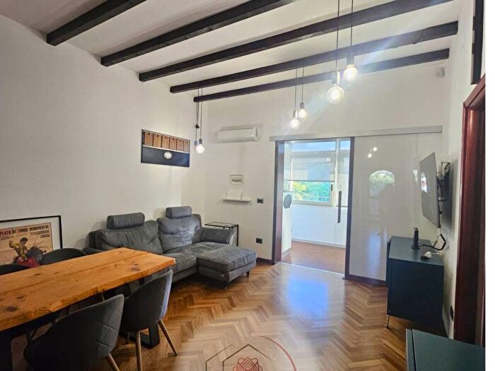 Appartamento trilocale in affitto in Via Cupido, Mondello Valdesi, Palermo