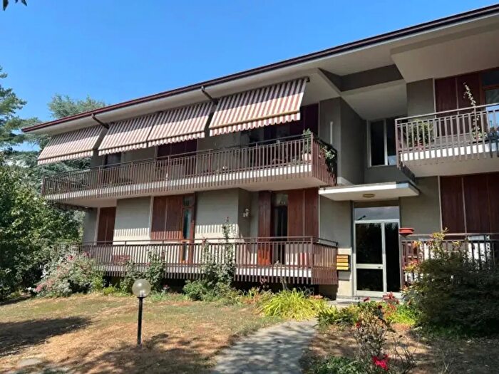 Appartamento con 6 locali in vendita in Via Circonvallazione, Pavone Canavese