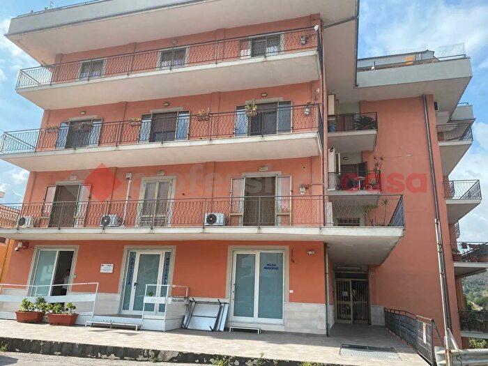 Appartamento quadrilocale in vendita in Via Roma, Roccapiemonte