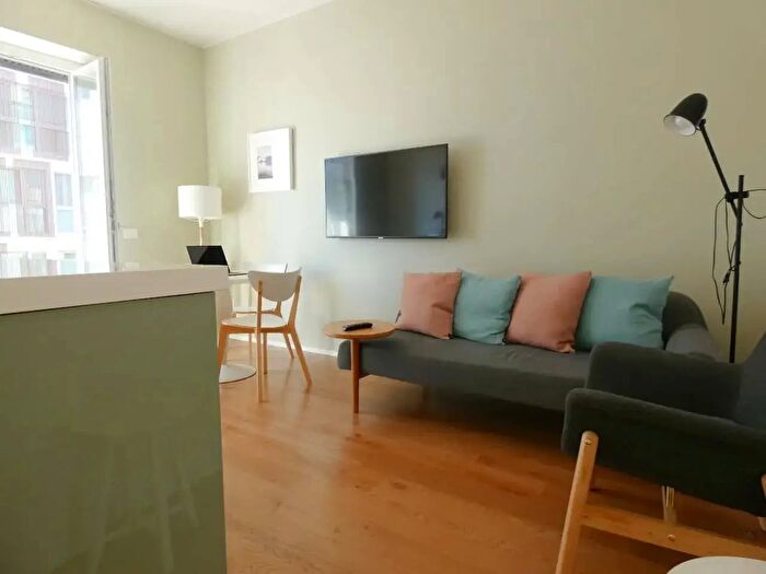 Appartamento monolocale in affitto in Via Cenisio, Milano