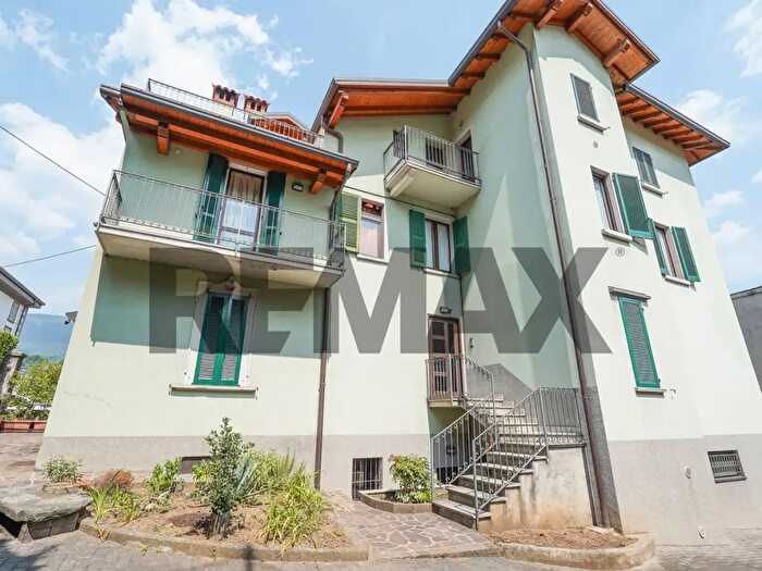 Appartamento quadrilocale in vendita in Cisano Bergamasco