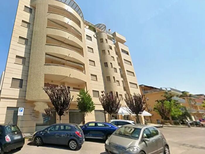 Appartamento quadrilocale in vendita in Via Sandro Botticelli, Rende