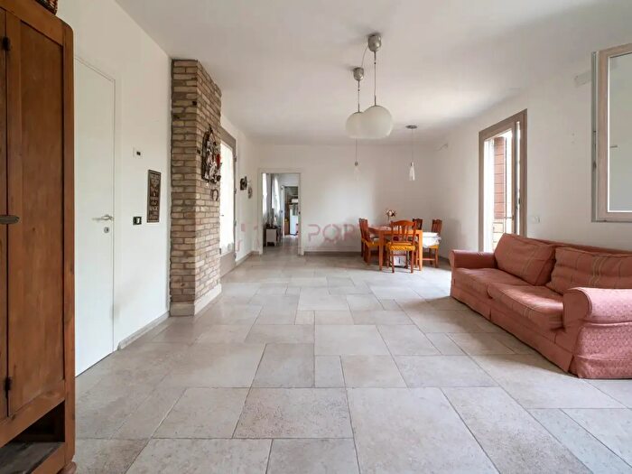 Casa trilocale in vendita in Via Villa, Piove Di Sacco