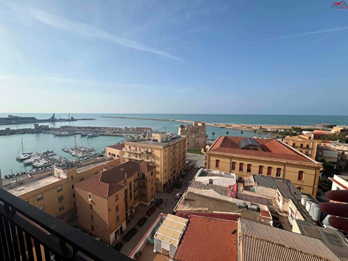 Appartamento quadrilocale in vendita in Via Marullo, Porto Empedocle