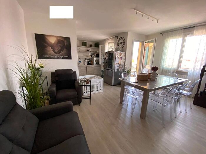 Appartamento quadrilocale in vendita in Via del Pretorio Sassuolo, Sassuolo