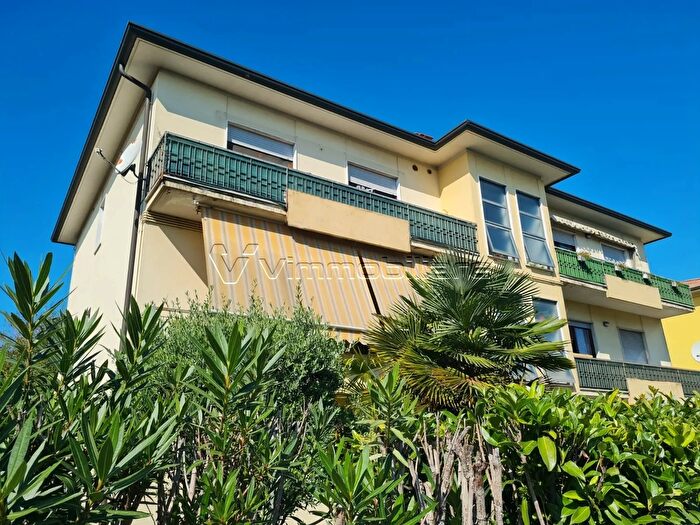 Appartamento con 5 locali in vendita in Via Bergoncino Snc, Noventa Vicentina