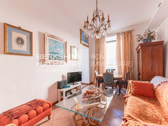 Appartamento bilocale in affitto in Piazza di San Cosimato, Trastevere, Roma