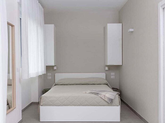 Appartamento bilocale in affitto in Viale Cirene, Porta Romana Medaglie dOro, Milano