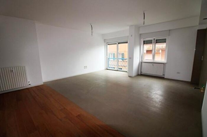 Appartamento quadrilocale in vendita in Via Mura Occidentali, Jesi