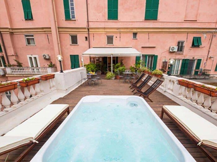 Appartamento bilocale in affitto in Via XX Settembre, San Vincenzo, Genova