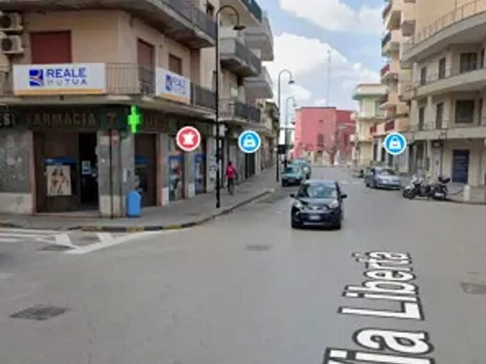 Appartamento con 5 locali in vendita in Piazza Primavera, Pomigliano DArco