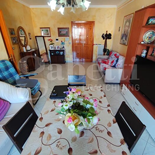 Appartamento quadrilocale in vendita in PresicceAcquarica