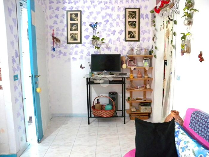 Appartamento bilocale in vendita in Via Italia, Uboldo