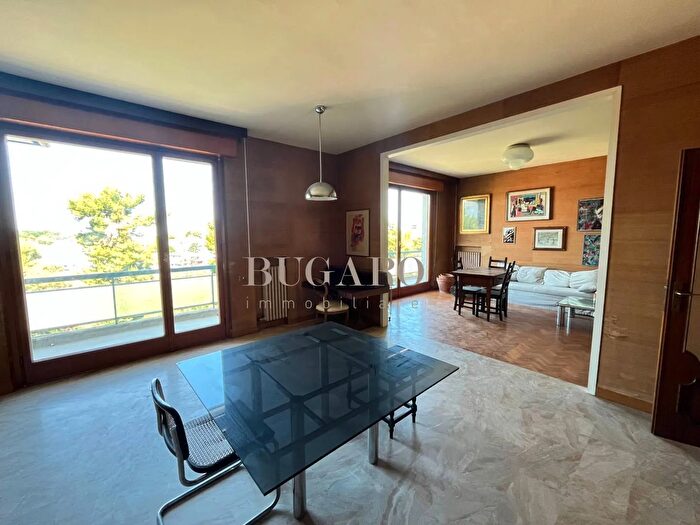 Appartamento con 5 locali in vendita in Ancona