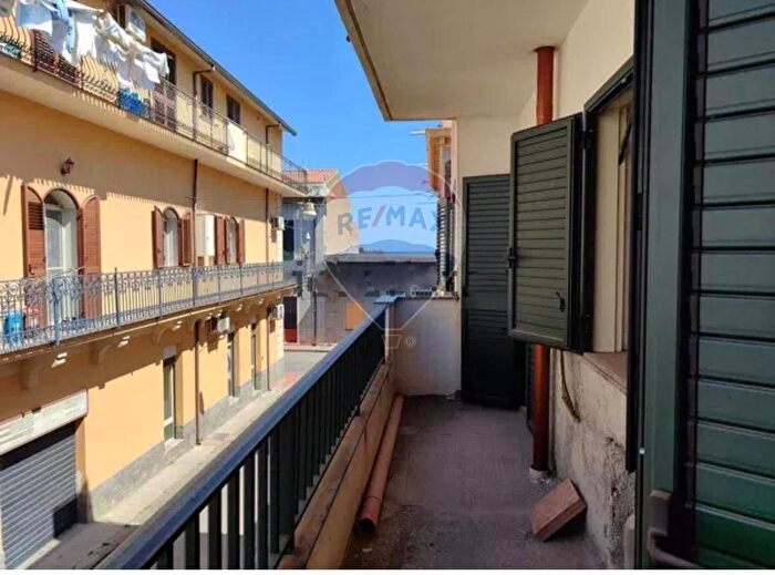 Appartamento trilocale in vendita in Via della Verdura, Furci Siculo