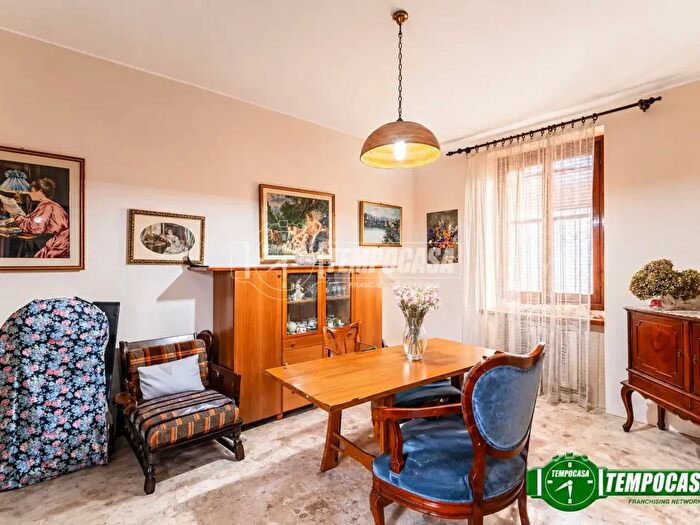 Appartamento trilocale in vendita in Via Fabio Filzi, Corbetta