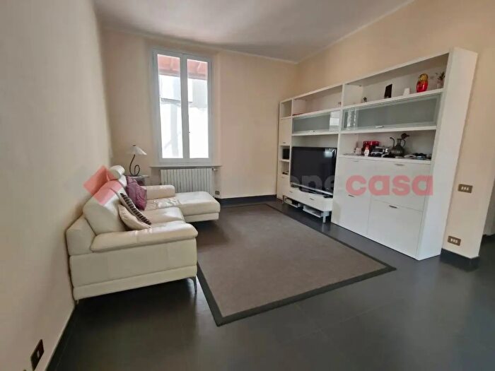 Casa con 10 locali in vendita in Castelfiorentino