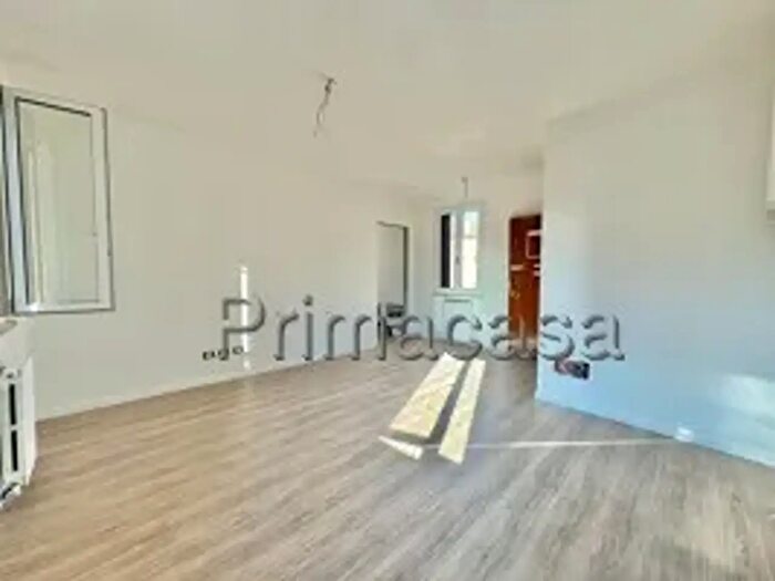 Appartamento trilocale in vendita in Piazzetta San Rocco, Legnago