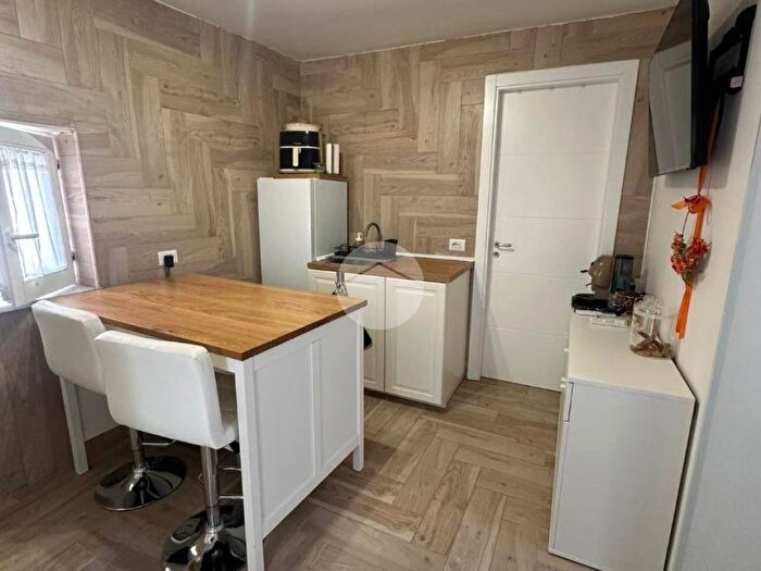 Appartamento monolocale in affitto in Via Cappelli, Centro, Pollena Trocchia