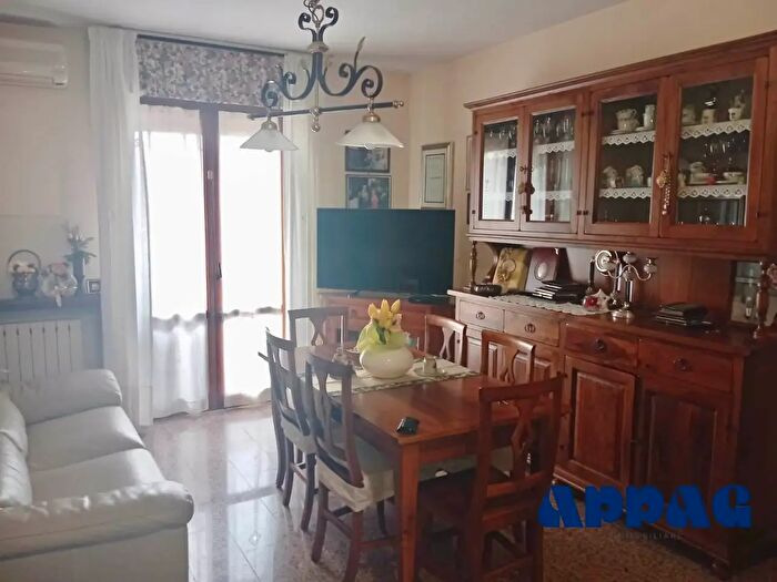 Appartamento quadrilocale in vendita in Pistoia