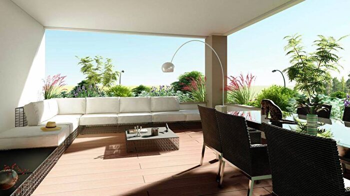 Appartamento con 6 locali in affitto in VIA TAMBURINI, Buon Pastore Parco Amendola, Modena