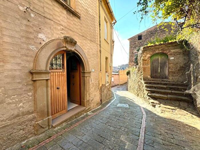 Appartamento con 6 locali in vendita in Vicolo Toscani, Ogliastro Cilento