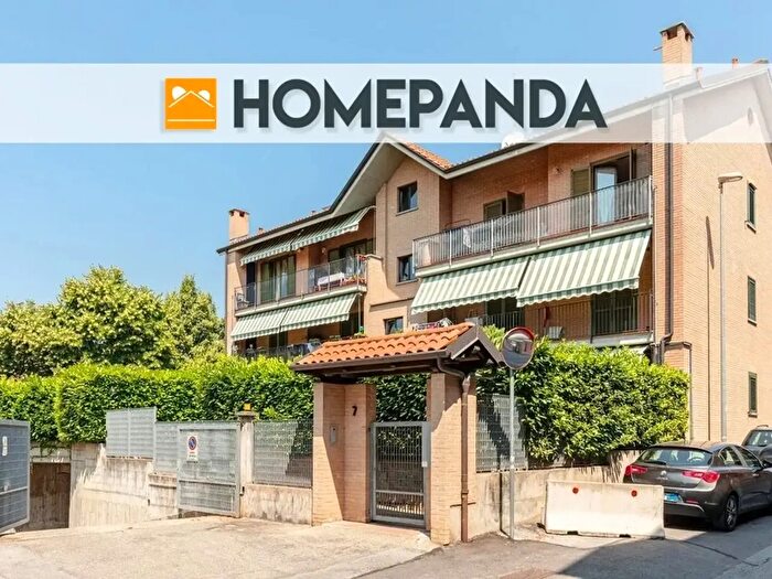 Appartamento con 6 locali in vendita in Via Vittorio Veneto, Trofarello