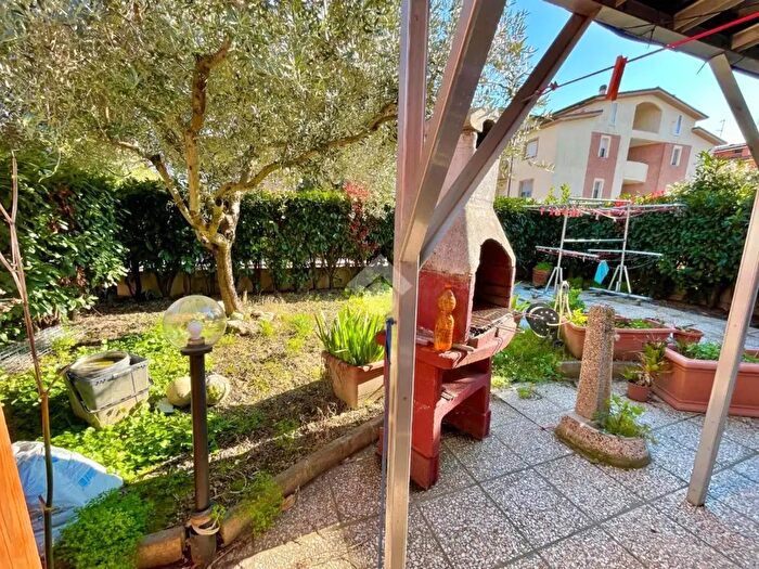 Appartamento quadrilocale in vendita in Via Enrico Berlinguer, Tavullia