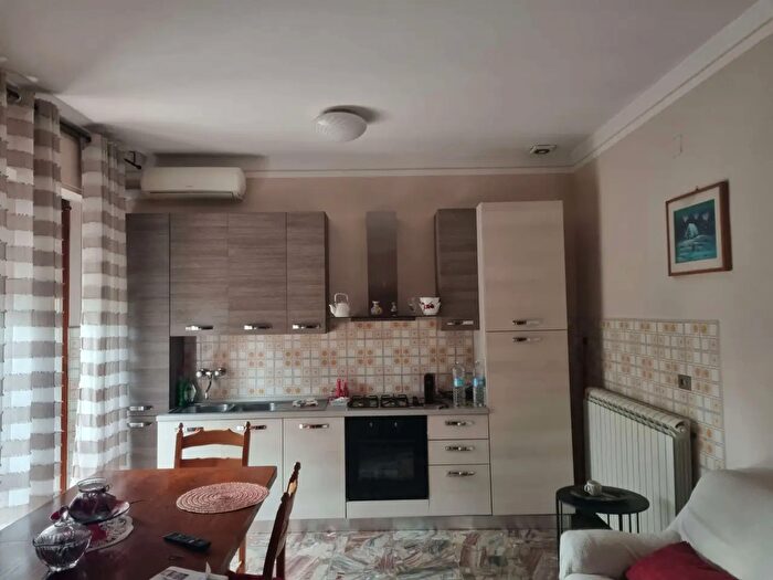 Appartamento con 6 locali in affitto in Cerreto, Bettona