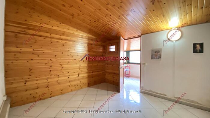 Appartamento quadrilocale in vendita in Via Alessandro Manzoni Terrasini Pa Italia, Terrasini