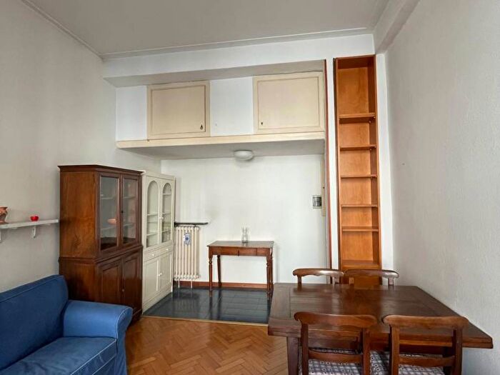 Appartamento bilocale in affitto in Via Giulio Uberti, Indipendenza, Milano