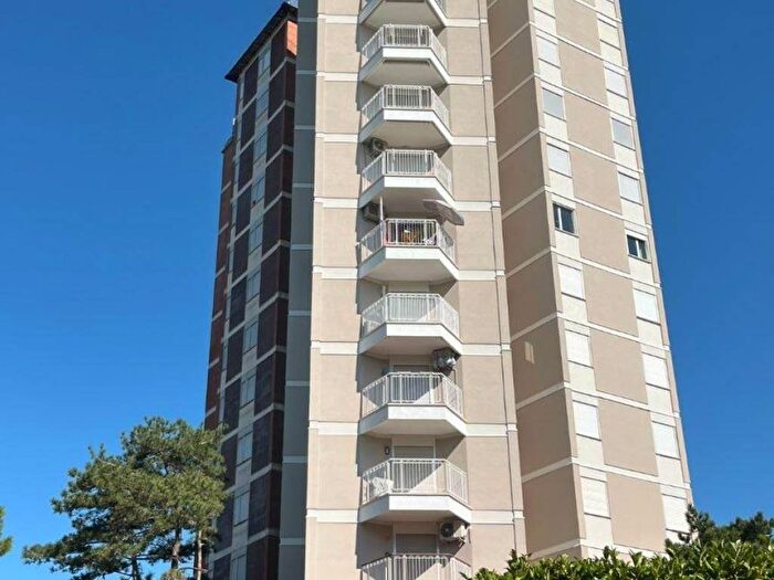 Appartamento trilocale in vendita in Viale delle Terme, Centro, Lignano Sabbiadoro