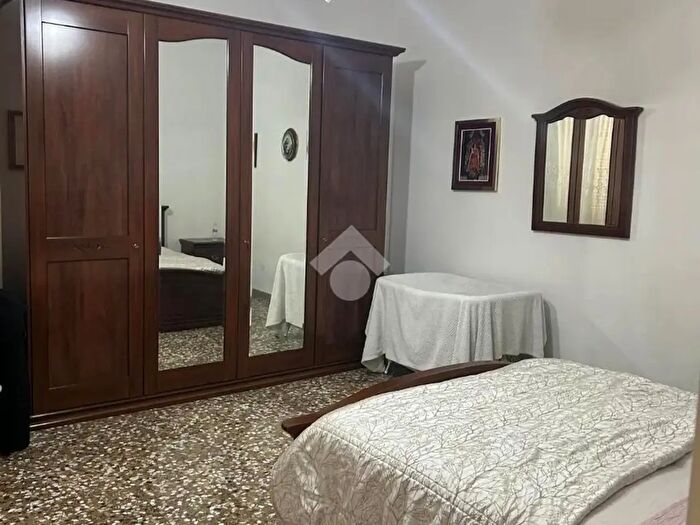Appartamento trilocale in vendita in Via Napoli, Carovigno