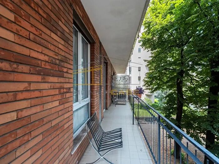 Appartamento trilocale in vendita in Via Cantore, Monza