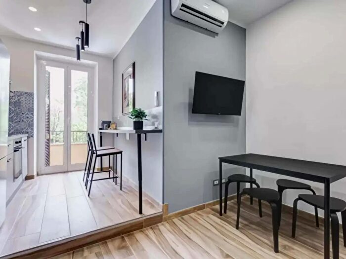 Appartamento monolocale in affitto in Via Cesare Baronio, Roma