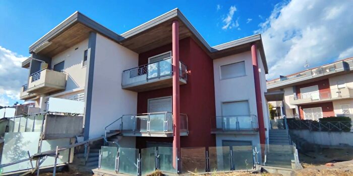 Casa con 5 locali in vendita in Via Sgroppillo, San Gregorio Di Catania