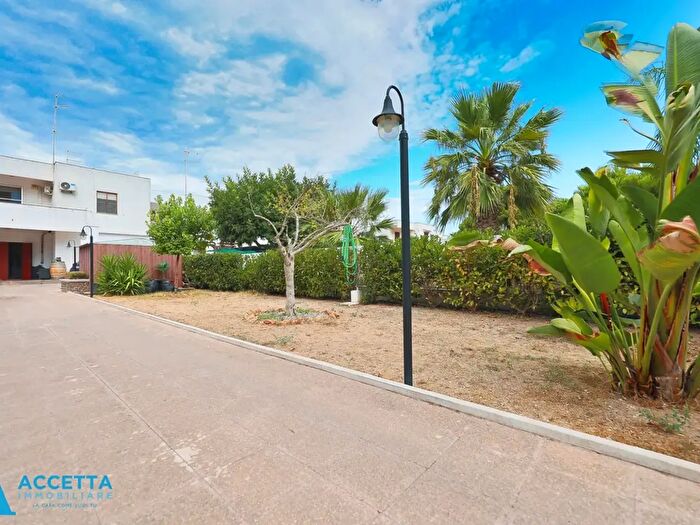 Casa con 5 locali in vendita in Circonvallazione dei Fiori, Taranto