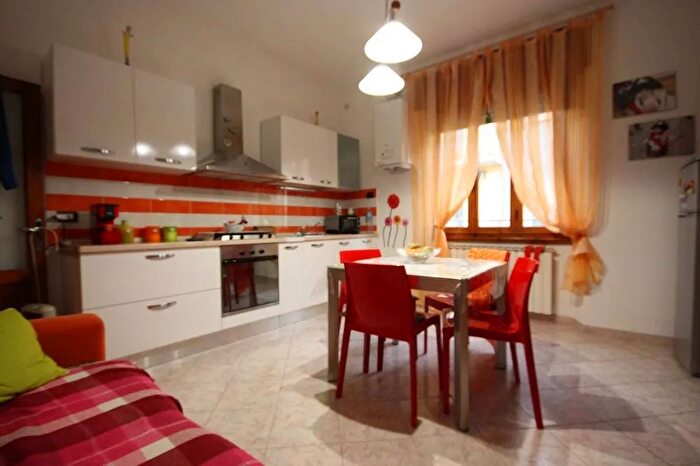 Appartamento trilocale in vendita in Poggibonsi, Poggibonsi