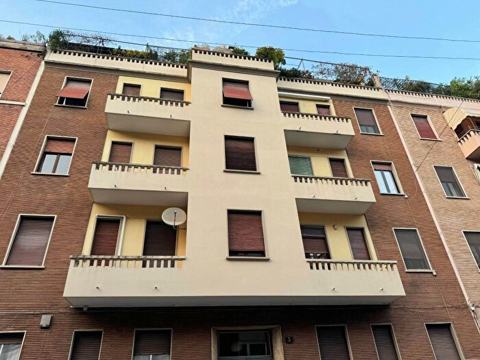 Appartamento trilocale in affitto in Via Giuseppe Ponzio, Città Studi, Milano